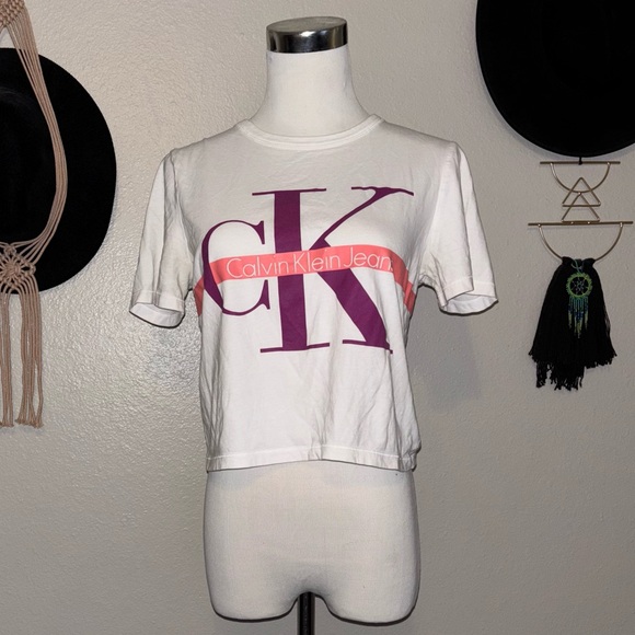 Calvin Klein Jeans Tops - Calvin Klein Crop Tee - like new